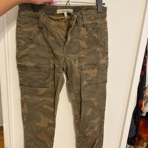 Size 27 Joie Army Cargo Pants